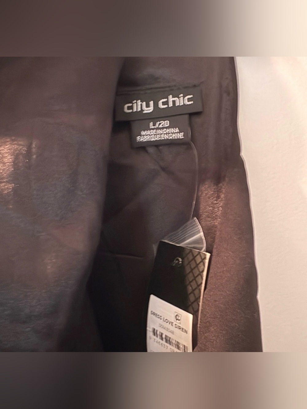 NWT. City Chic Black Cold-Shoulder High-Low Wrap Dress. Size L - Picture 3 of 4